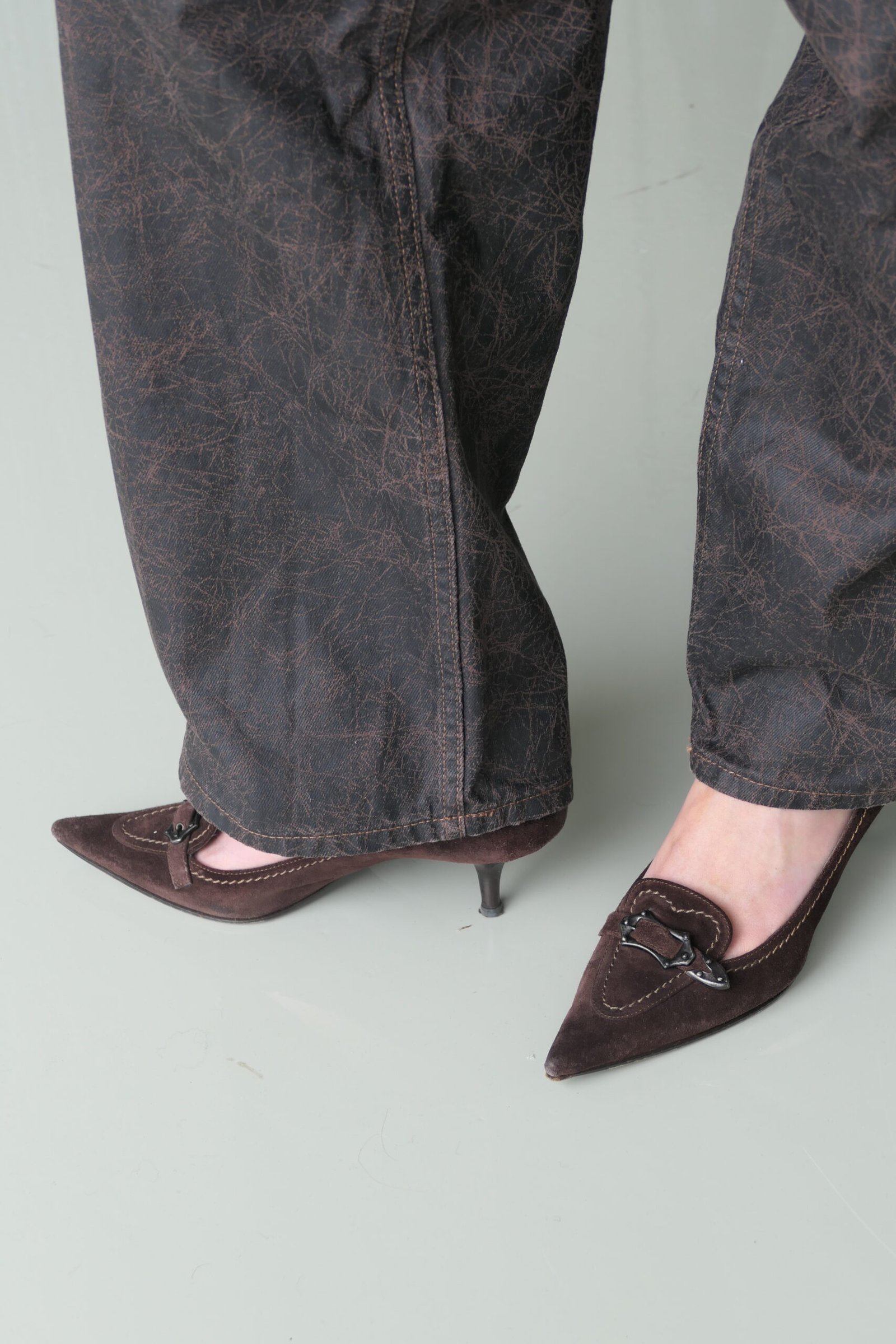 Walk over | Heels