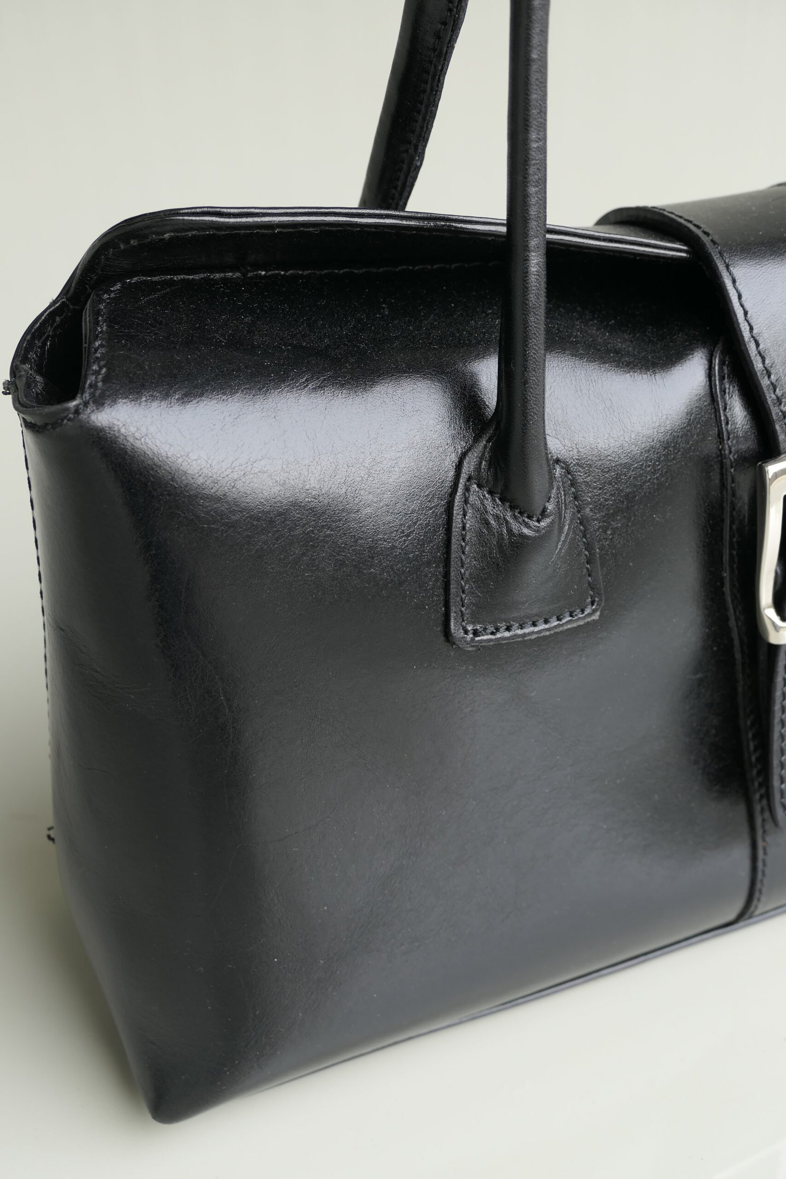 Mind your own bag - Image 2
